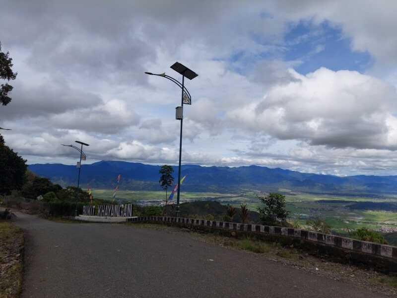 Bukit Khayangan, Wisata Surga Di Kota Sungai&nbsp;Penuh