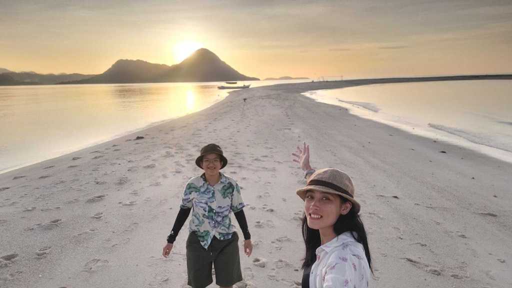 Wisata Pantai Eksotis, Pulau Noko Selayar di Bawean Gresik Jawa Timur