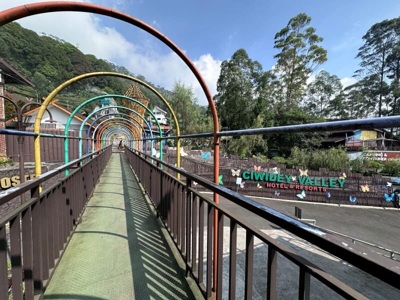 Ciwidey Valley, Pesona Waterpark, Glamping, Dan Resort Di Ciwidey