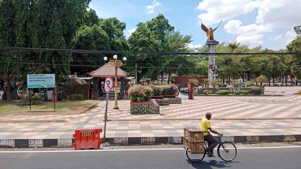 Wisata Hemat dan Berkesan di Alun-alun Situbondo Jawa&nbsp;Timur