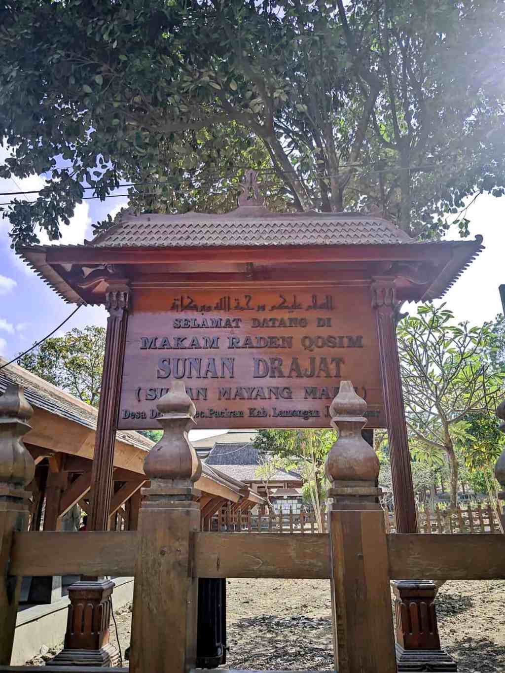 Wisata Sejarah dan Religi, Berziarah ke Makam Sunan Drajat di Lamongan Jawa&nbsp;Timur